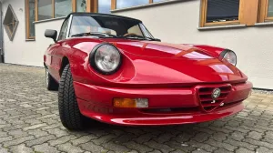 Alfa Romeo Oldtimer: Alfa Romeo Spider 2.0 - 1984