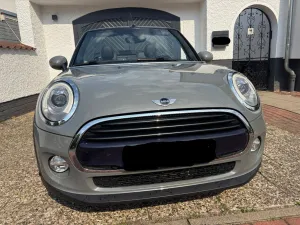 MINI Cooper Cabrio Union-Jack F57