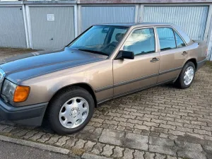Mercedes-Benz W124 260e Automatik AHK  H-Zu Leder Klima ...