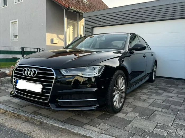 Audi A6 S-LINE / MATRIX / AHK / STHZ / NAVI / 19 Zoll