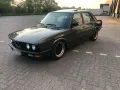 BMW e28 535i
