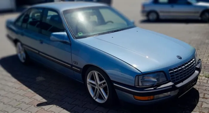 Opel Senator 3.0 24 V , 204 PS