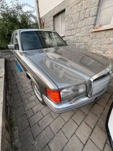 Mercedes-Benz Mercedes W126 380SE