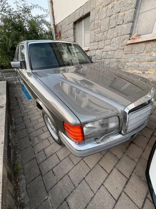 Mercedes-Benz Mercedes W126 380SE