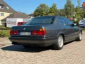BMW E32 750i V12