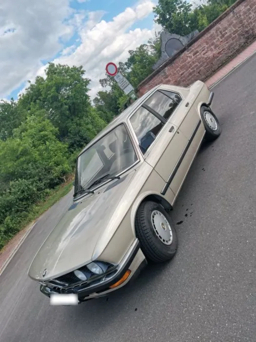 BMW 524td Automatik von 1986 - 57.000 km O...