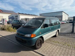 Mitsubishi Space Gear L400