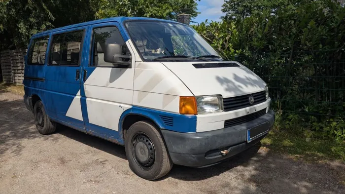 Volkswagen T4 Bus mit Wohnmobilanmeldung