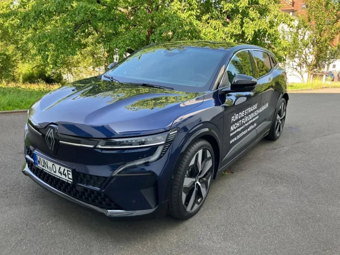 Renault Megane E-TECH Paket Techno EV60 220hp