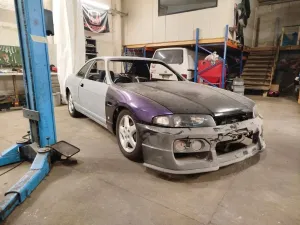 Nissan skyline r33 gtst