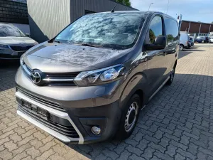 Toyota Proace Compact Meister*KAMERA*AHK*NAVI