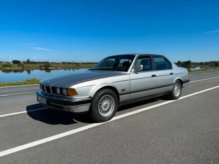 BMW 730i V8 Aut.  opt. & technisch gut mit...
