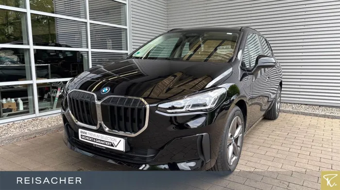 BMW 230e A xDrive Active Tourer AHK,LCProf,HUD
