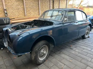Jaguar MK II