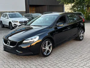 Volvo V40 Momentum Automatik