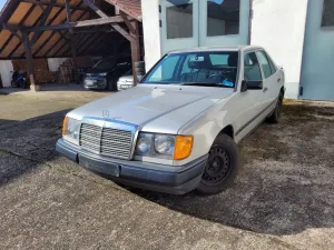 Mercedes-Benz  Mercedes E 230 W 124 TÜV Oldtimer Neu 1 H...