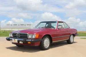 Mercedes-Benz SL 560