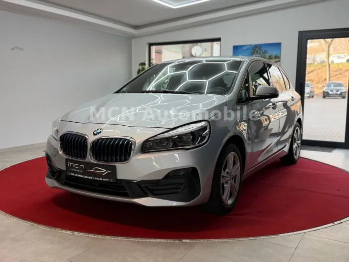 BMW 225 xe Active Tourer Sport Line Pano/PDC/Memory