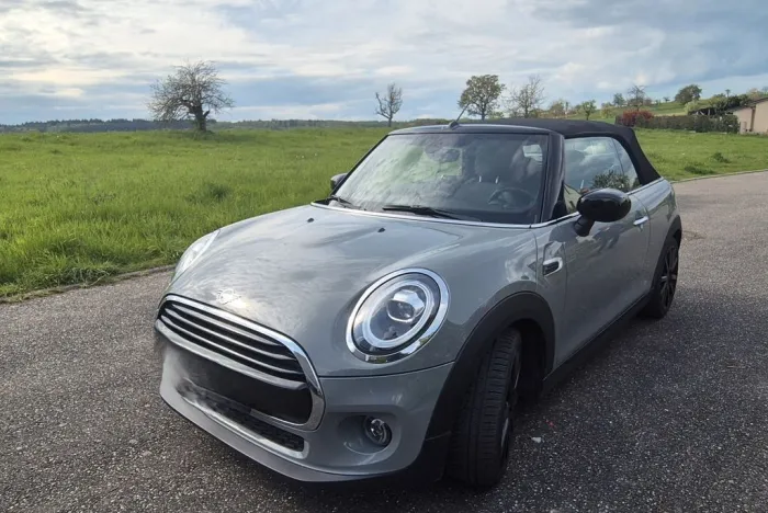 MINI Cooper Cabrio Cooper Chili Moonwalk Grey Metal.
