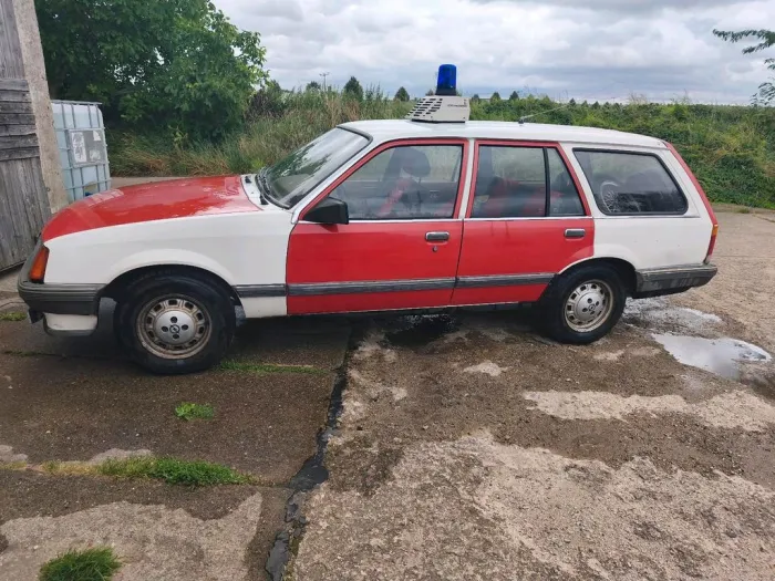 Opel Rekord E Caravan