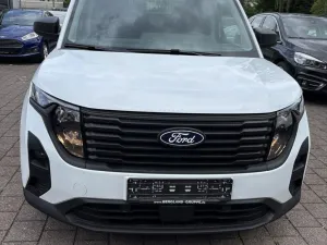 Ford Transit Courier Trend