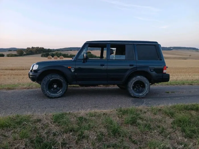 Hyundai Galloper