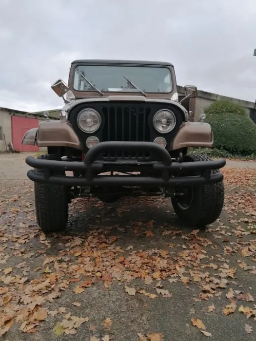 Jeep CJ7 