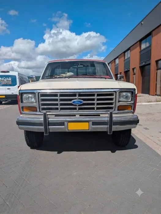 Ford F 250 XLT Lariat 7.5ltr V8 (460 cui)