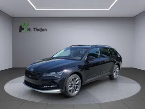 Skoda Superb III Combi 2.0 TSI 4x4 Allrad*AreaView*LED