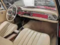 Mercedes-Benz SL 230