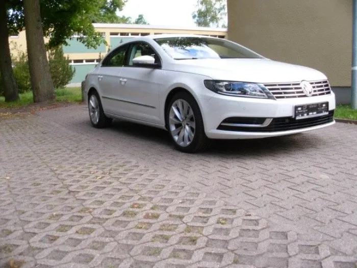 Volkswagen CC 1.4 TSI DSG BMT Dynamic Black Dynamic Black