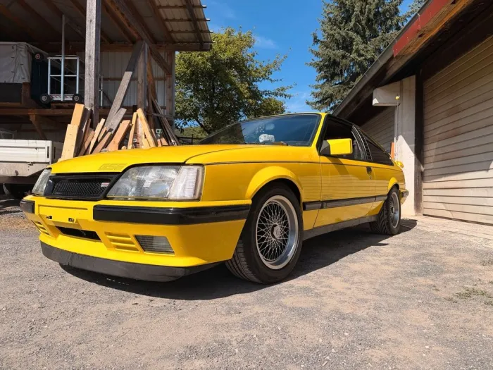 Opel Monza A2
