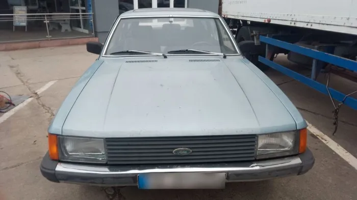 Ford Granada GL Turnier 2.3 Benzin V6 5-Ga...