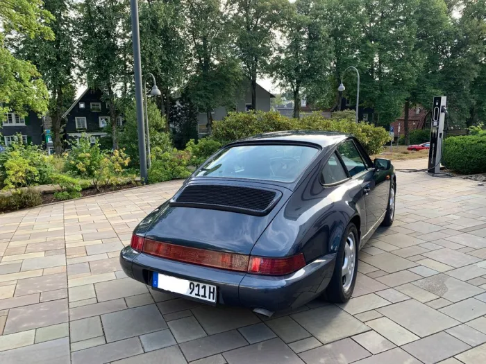 Porsche 964 - 911  Carrera 4 Coupe