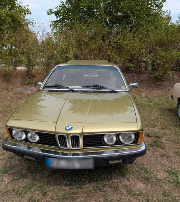 BMW e28 735i 218ps
