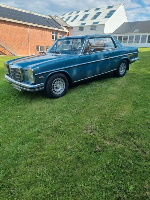 Mercedes-Benz 250CE /8