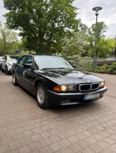 BMW 730 *3.Hand+Scheckheft+Vieles neu+H-Zu...
