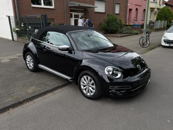 Volkswagen Beetle Cabriolet Design