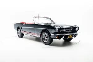 Ford Mustang Cabrio V8, Auto, Klima, GT-Paket, Deluxe