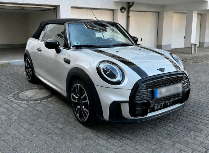 MINI Mini Cooper Cabrio JCW Trim HU 12/27 