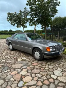 Mercedes-Benz CE 300