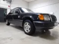 Mercedes-Benz E 230 *Oldtimer mit H-Zulassung*