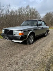 Volvo 240