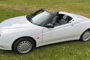 Alfa Romeo spider Cabrio 916