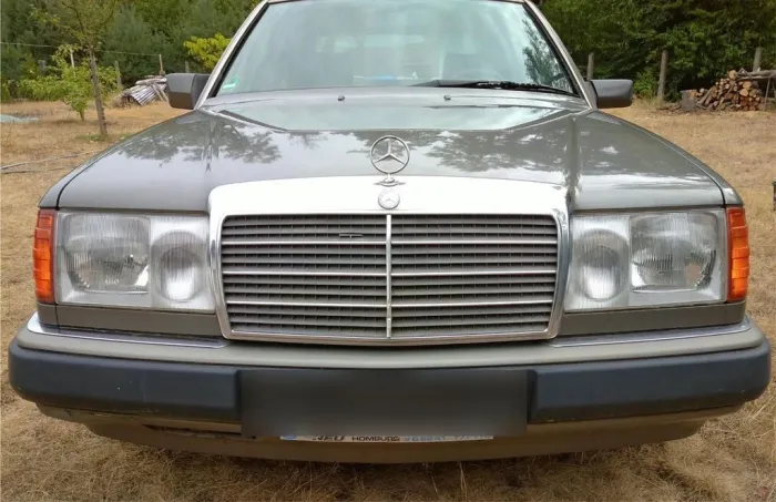 Mercedes-Benz Mercedes W124 260 E Sportline