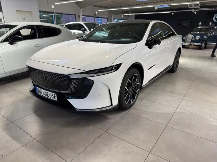 Mazda 6e 5HB EV 258ps 1AT RWD Takumi