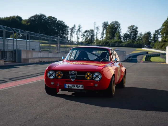 Alfa Romeo GT GTAM 230PS 2.150CCM TWIN SPARK UMBAU H-KENNZ.
