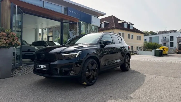 Volvo EX40 Twin Motor Performance  Ultra+AHK