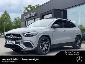 Mercedes-Benz GLA 220 d 4M AMG Night Special Ed. Dist AHK Pano