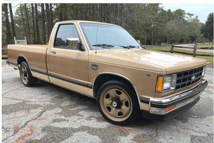 Chevrolet SUCHE / S10 Chevy TAUSCHE / Apache 59 Chev...